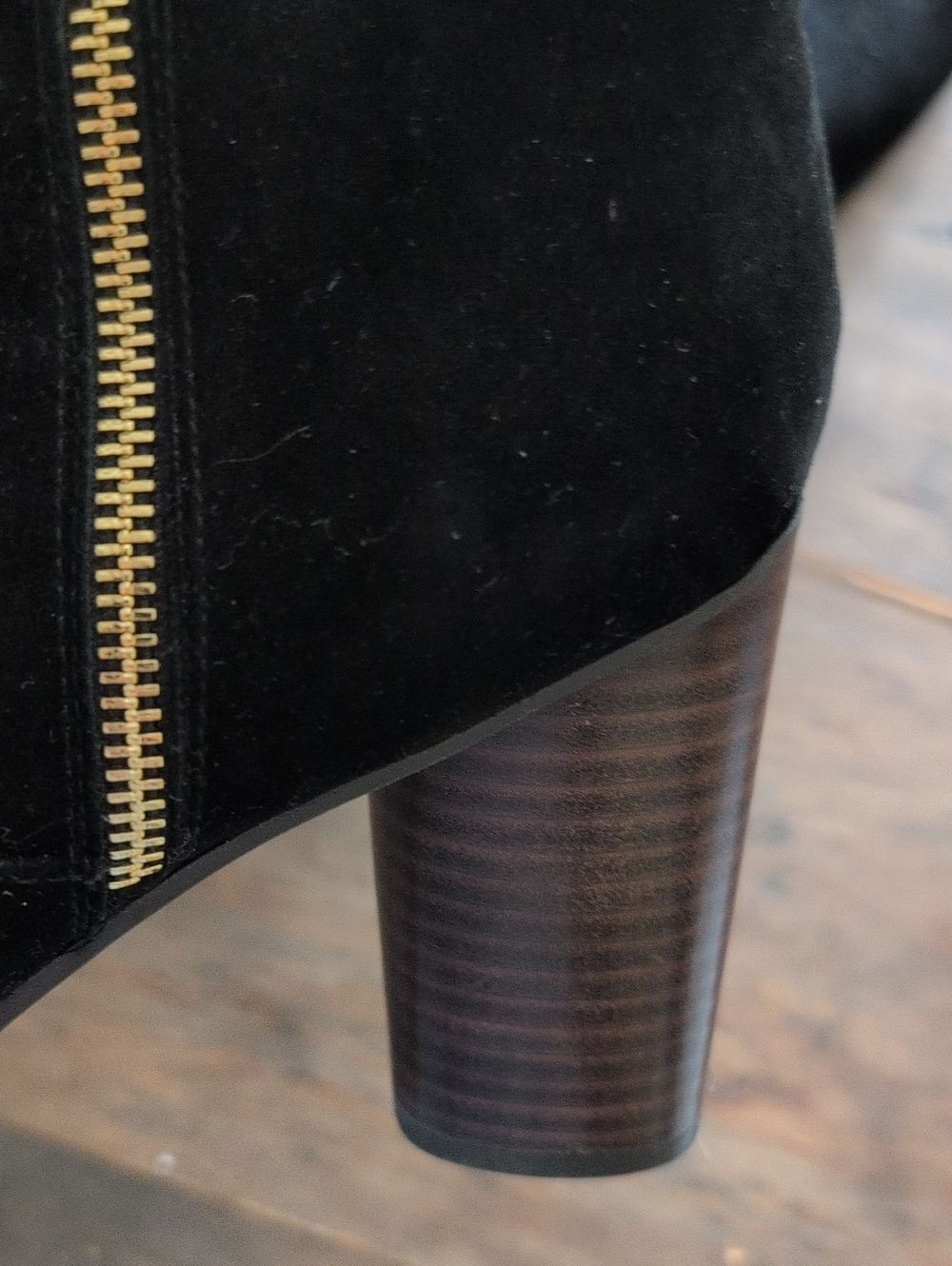 Aerosoles Black Suede Ankle Boots with Two Sided Gold Zipper, size 11 - Picture 8 of 8